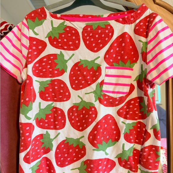 MB Strawberry bundle - Picture 3 of 8